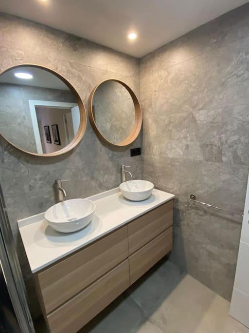 176A Apto Moderno De 3 Habitaciones Gijon Exterior photo